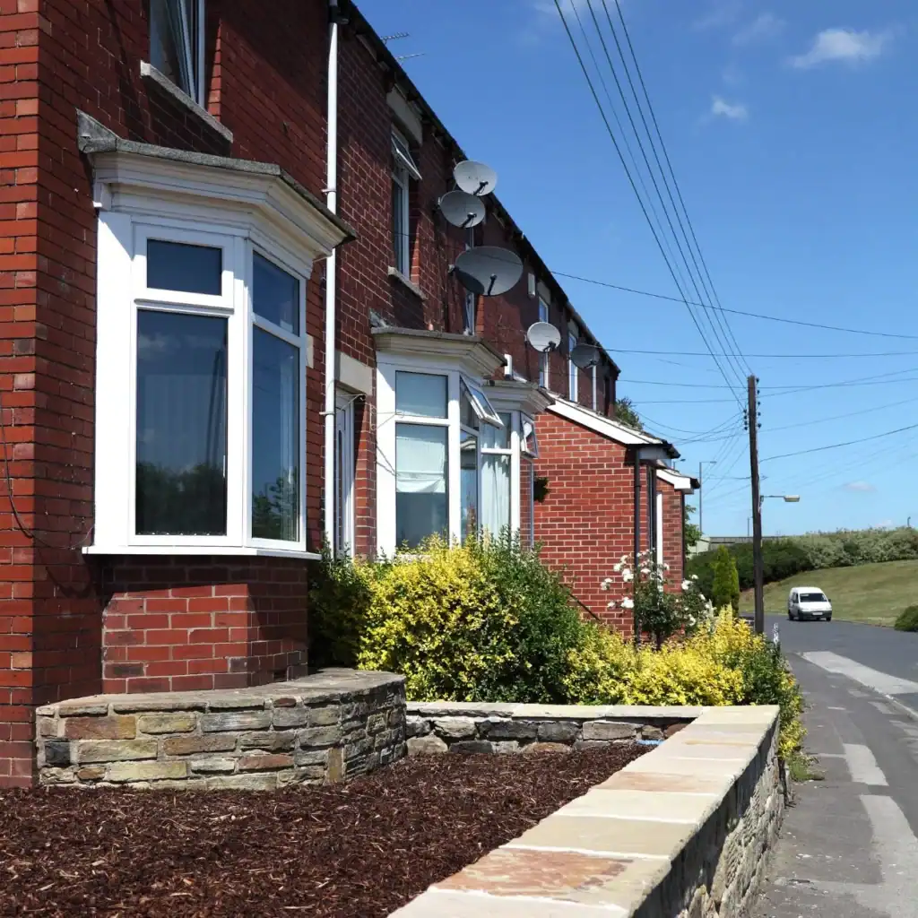 Can a Neighbour Remove Survey Stakes? 3 Min Critical Guide to Avoid Legal Issues 2 Faulkner Party Wall Surveyors Bracknell : Can My Neighbour Remove Survey Skates